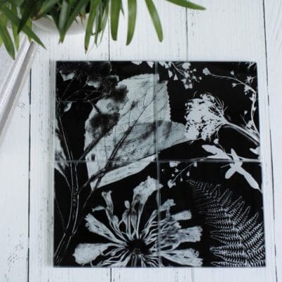 Springs Spectre | White & Black Set of Glass Coasters